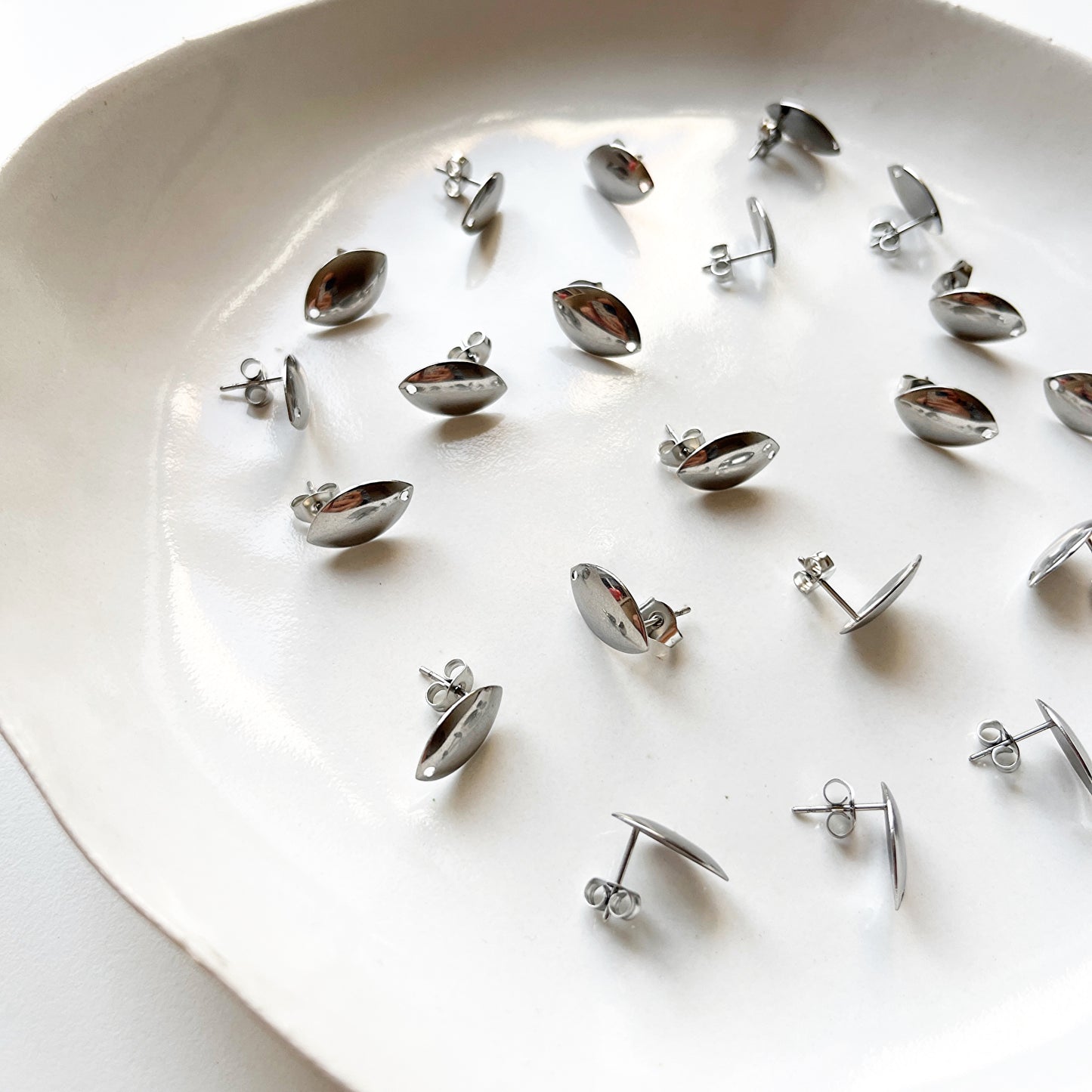 Oorsteker elips zilver