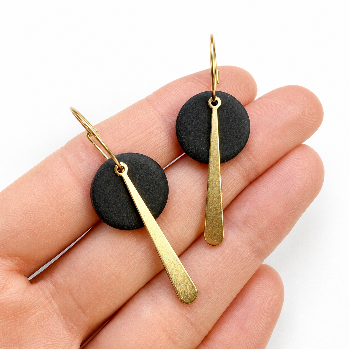 Hanger smalle kegel goud