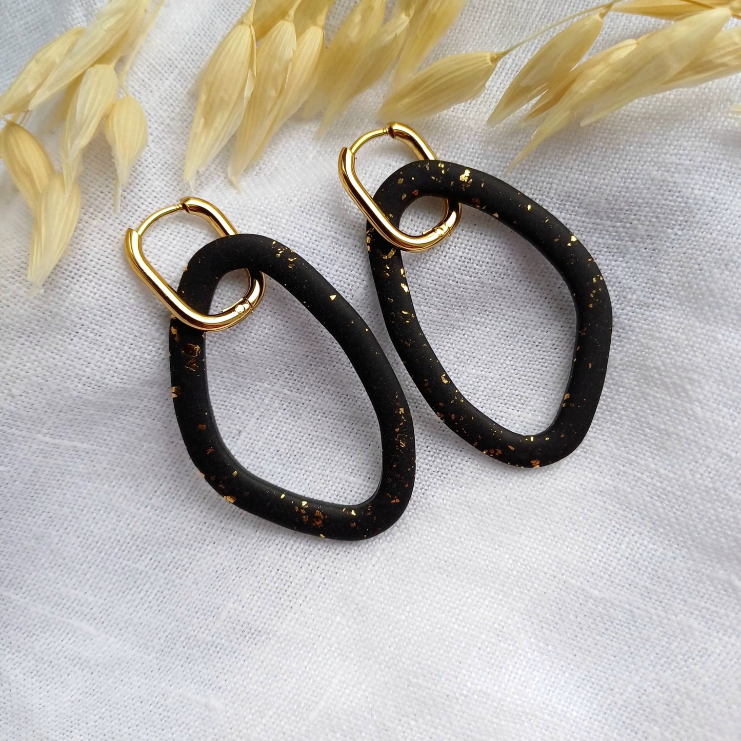 Huggie hoop ovaal