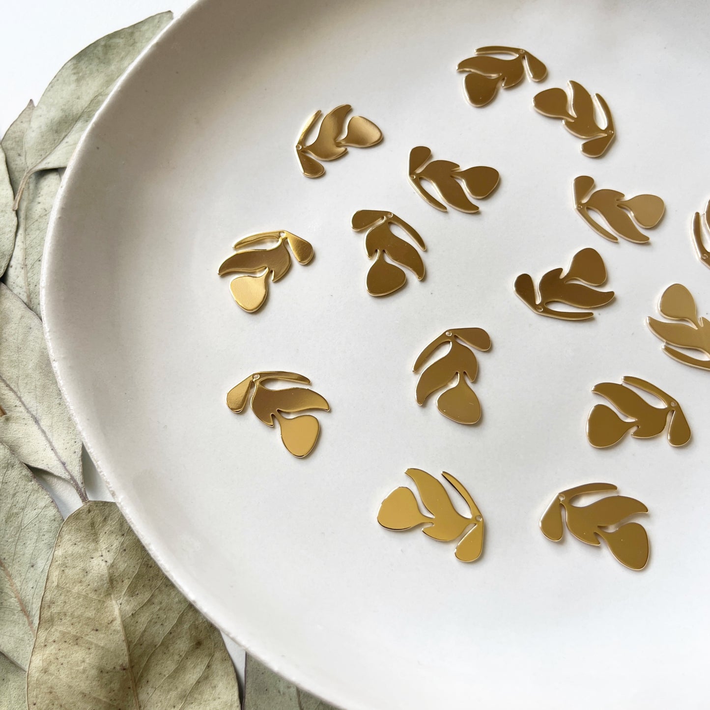 Hanger asymmetrisch blad