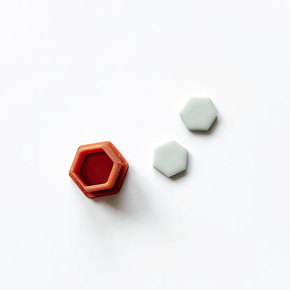 Stud hexagon cutter