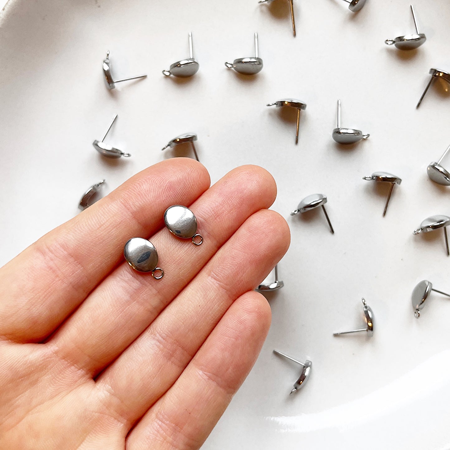 Oorsteker ovaal zilver