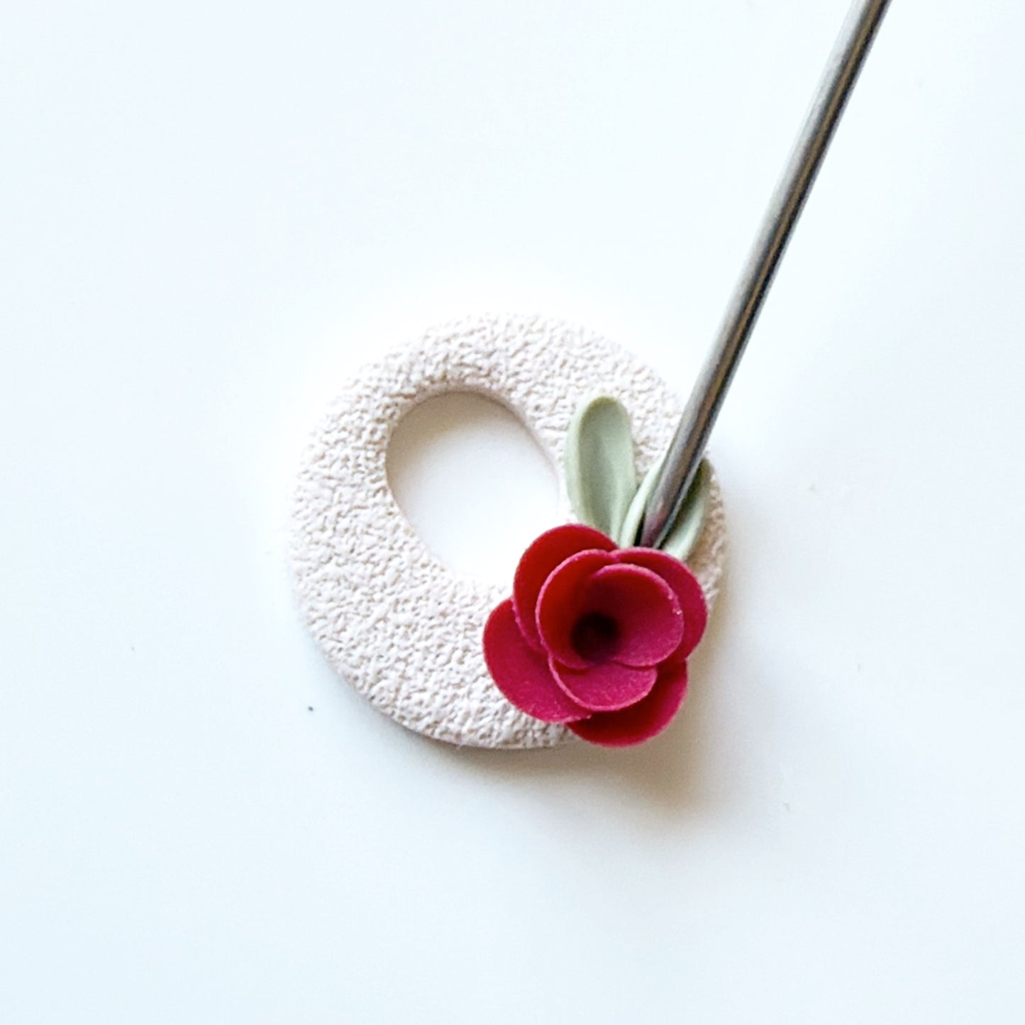 Online workshop ‘bloemen uit polymeerklei’