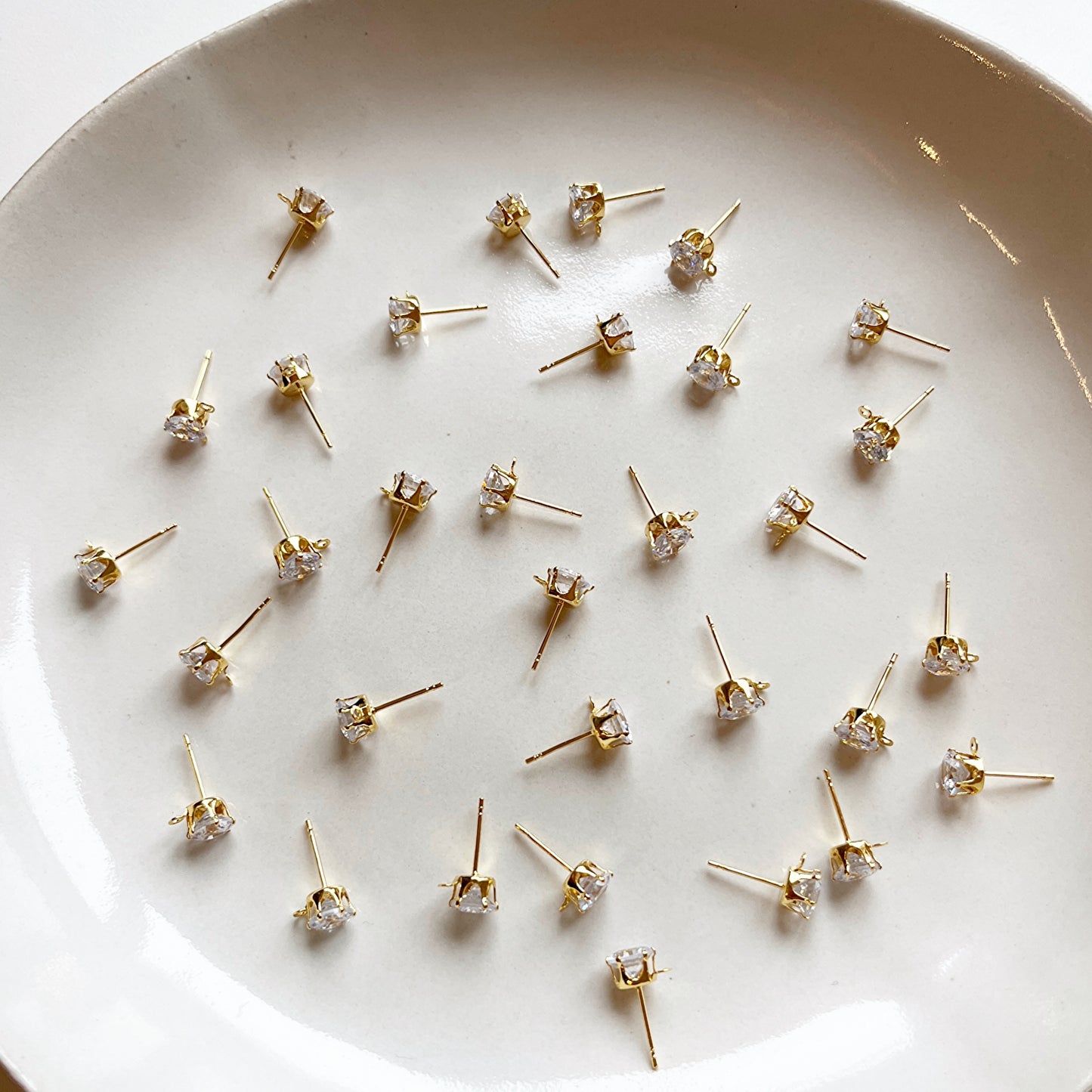 Oorsteker zirconia goud