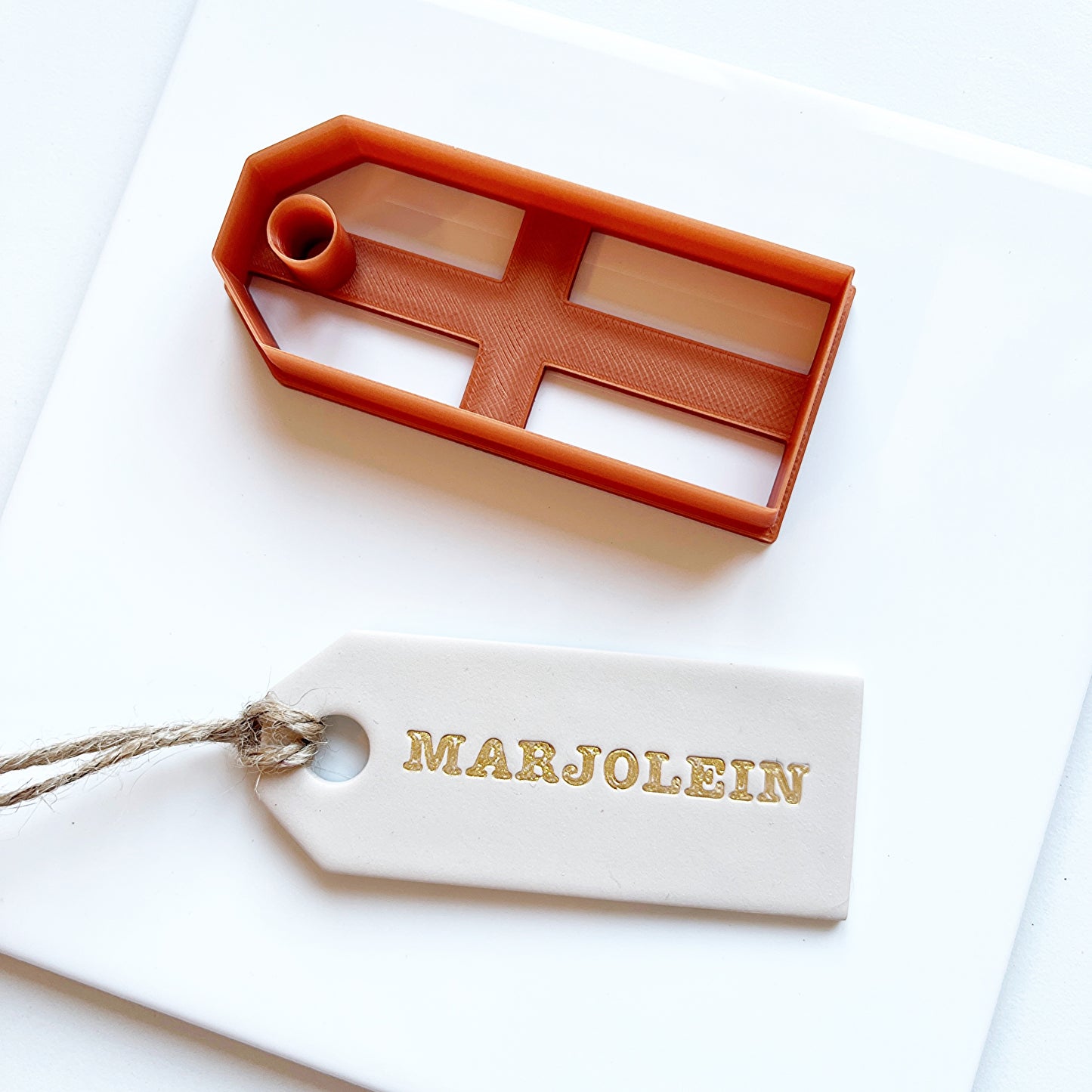 Cadeau label cutter