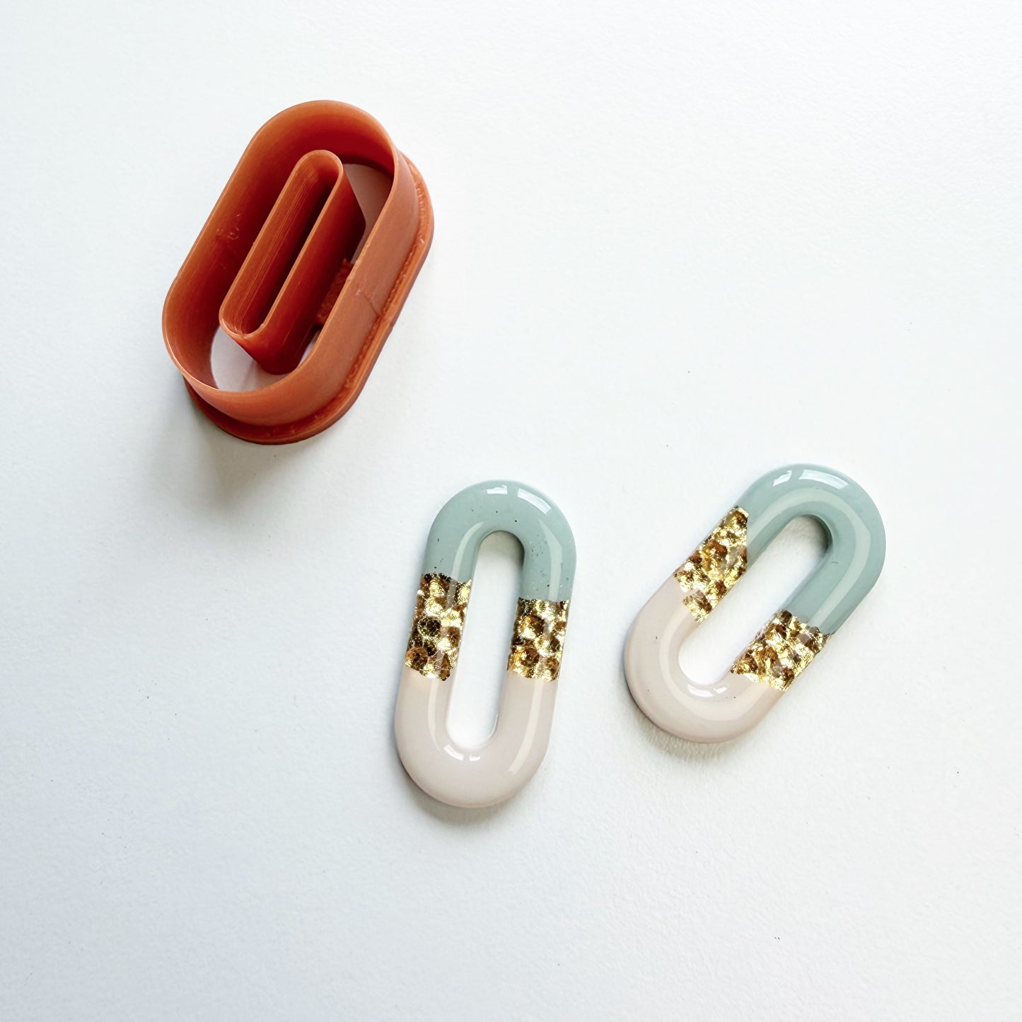 Donut cutter