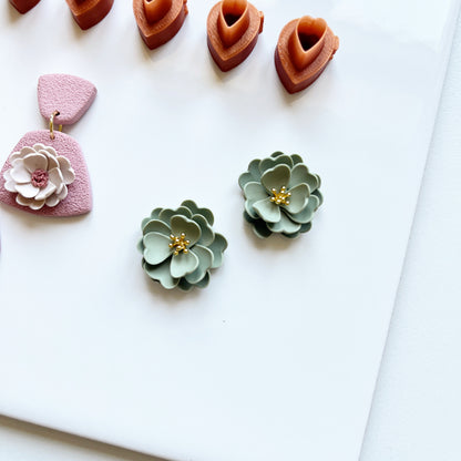 Flower microcutters set 2