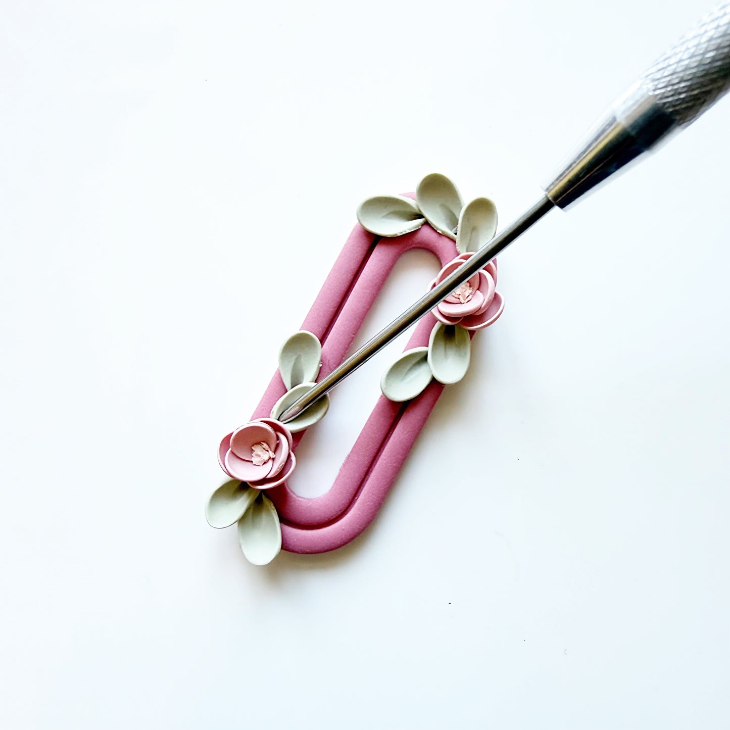 Online workshop ‘bloemen uit polymeerklei’