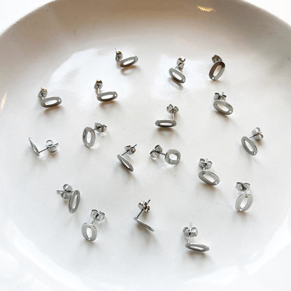 Oorsteker holle ovaal zilver