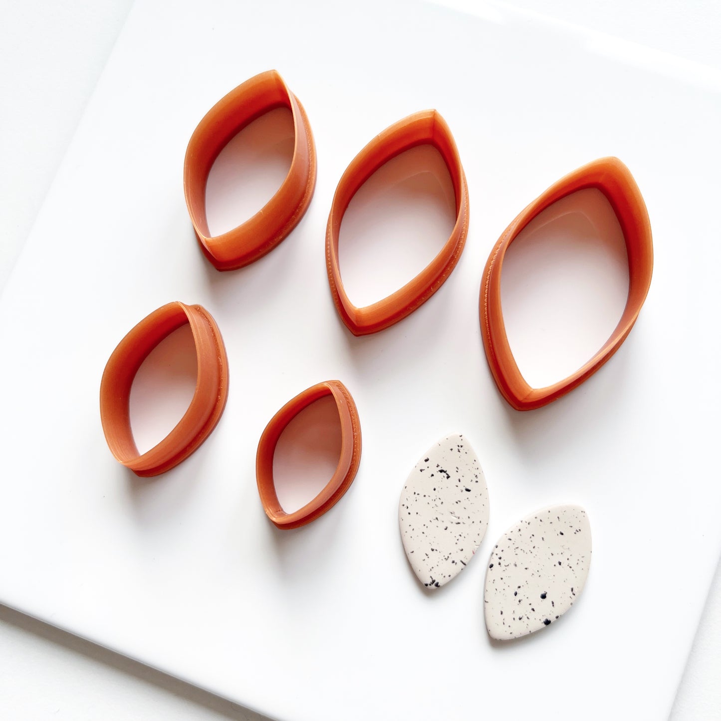Elips cutter