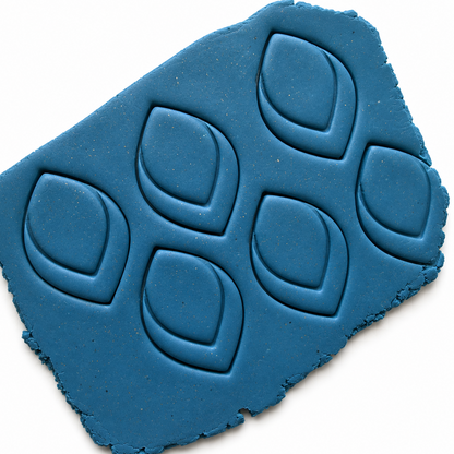 Sara cutter in polymeerklei gedrukt