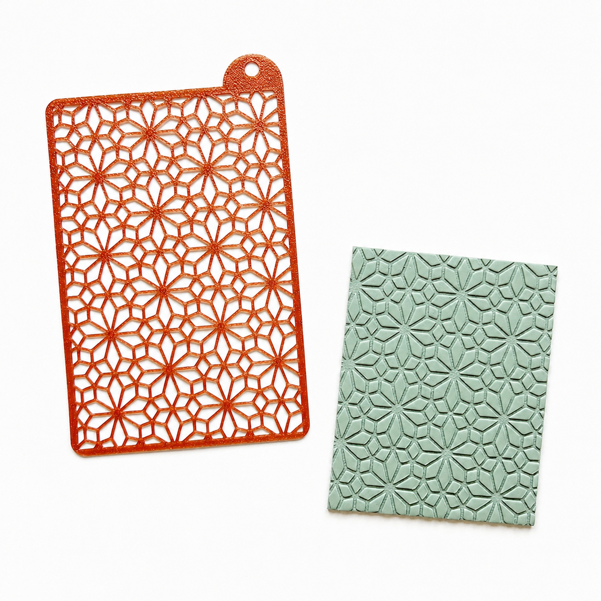 Stencil 8 in polymeerklei gedrukt
