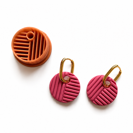 Thea cutter, roze cirkelvormige polymeerklei oorbellen